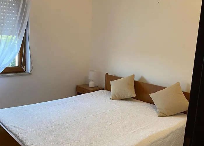 Lola's Sweet Nyaraló Putzu Idu